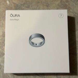 Oura Ring 4 - Brushed Silver